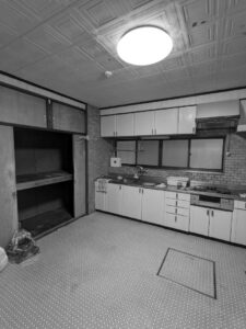 新潟市フルリフォーム・リノベーションリサ　キッチン施工ビフォーイメージ